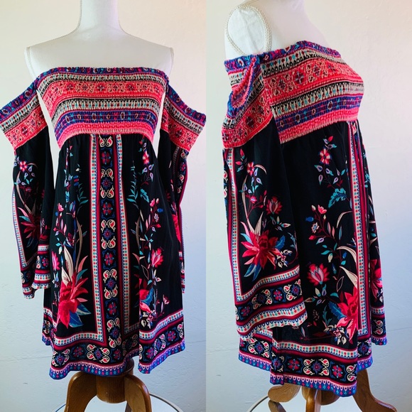 Flying Tomato Dresses & Skirts - Flying Tomato Floral Off The Shoulder Dress